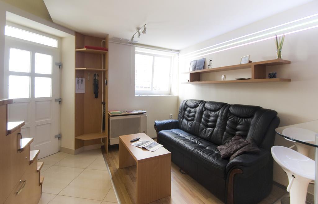 Central Budapest Apartment Oda fotoğraf